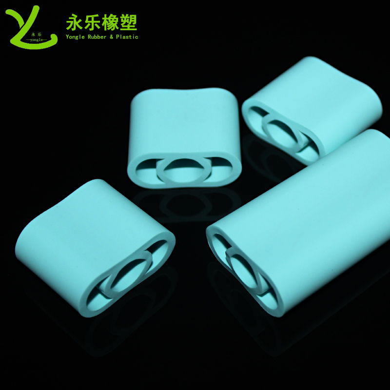 異形臺(tái)燈硅膠管套，擠出臺(tái)燈硅膠管套，絕緣臺(tái)燈硅膠管套