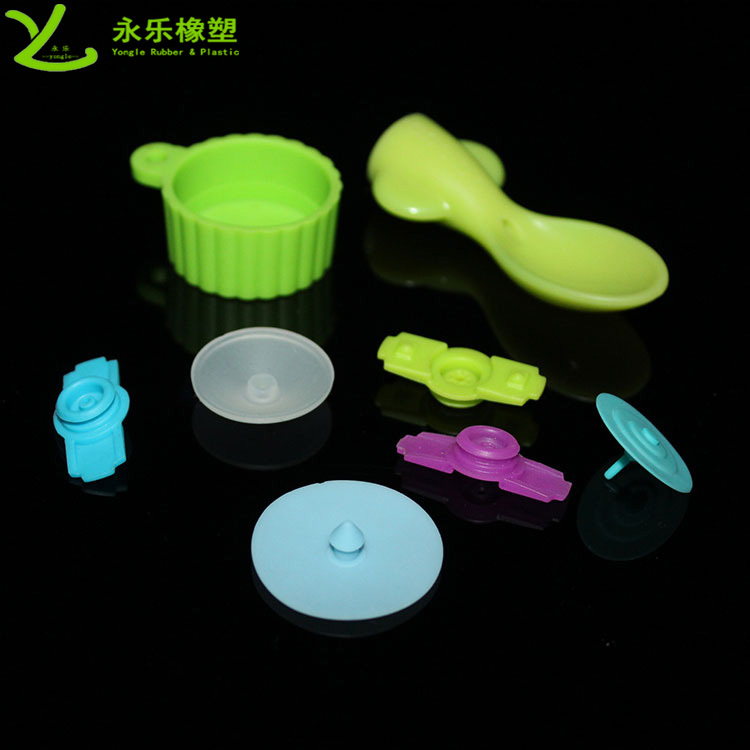 定制醫(yī)用模壓硅膠件，防水醫(yī)用模壓硅膠件，耐高溫醫(yī)用模壓硅膠件