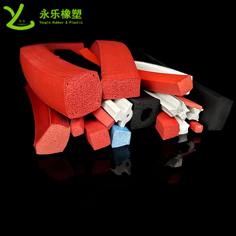 河?xùn)|擠出發(fā)泡硅膠條，防水發(fā)泡硅膠條，耐高溫發(fā)泡硅膠條