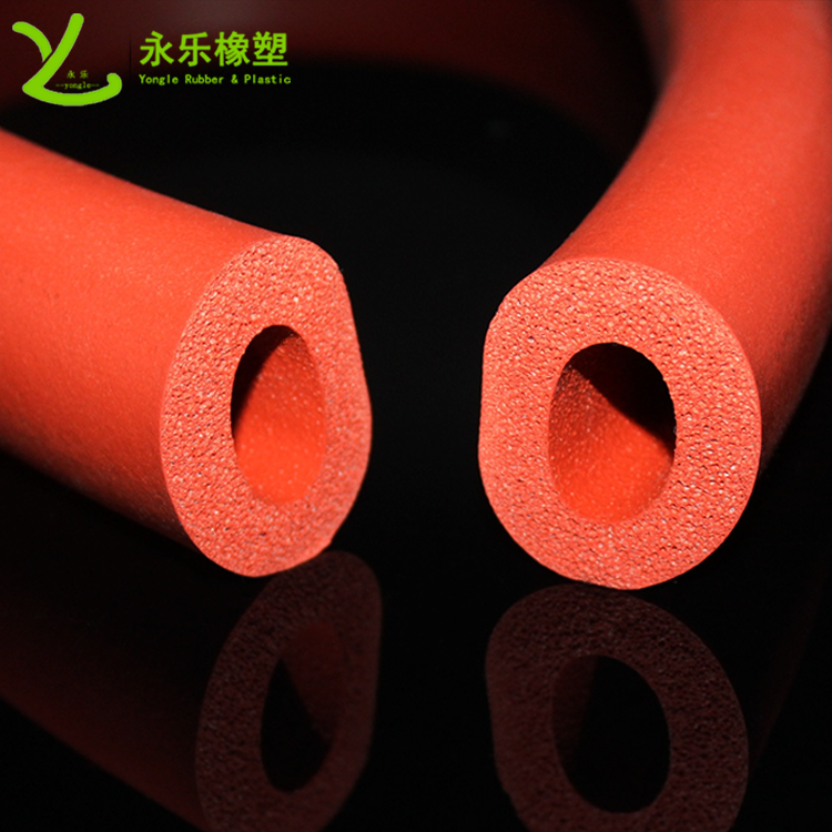 河西發(fā)泡硅膠管，耐高溫發(fā)泡硅膠管，阻燃硅膠發(fā)泡管，硅膠發(fā)泡管